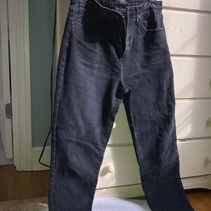 Easy fit loose leg Just Black black jeans!